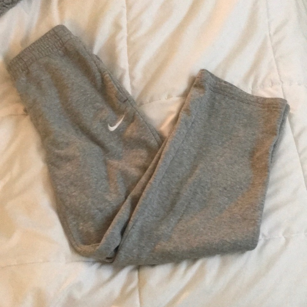 Grey Nike sweatpants